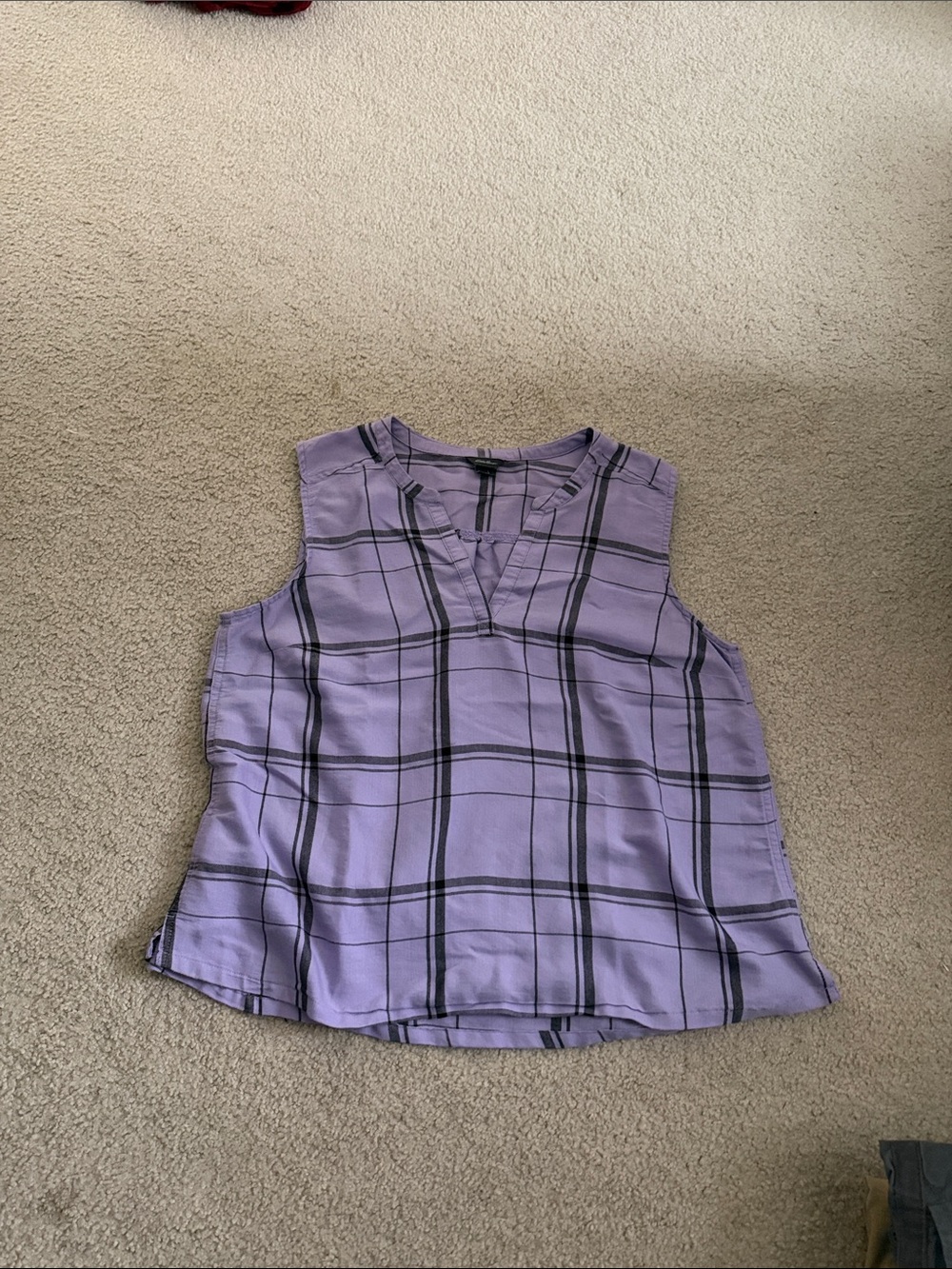 Eddie Bauer Lavender Plaid Sleeveless V-Neck Camisole